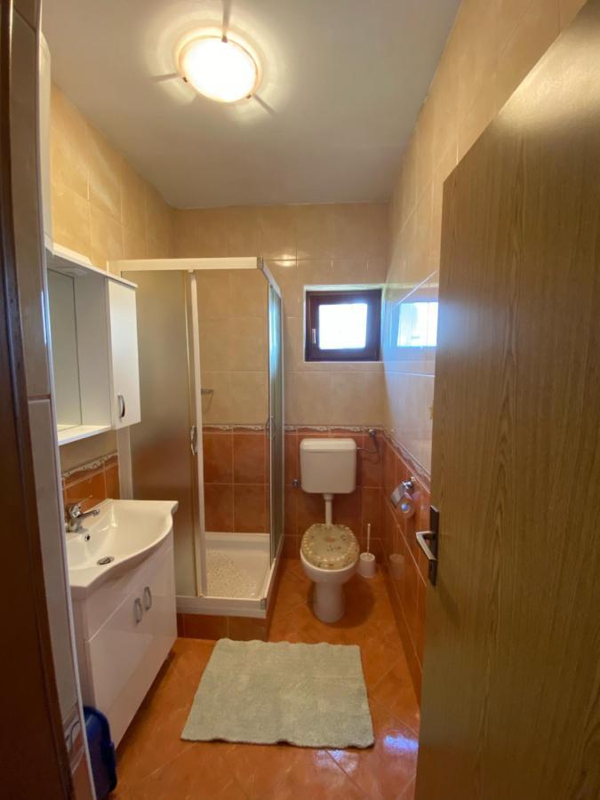 Apartments Irina Rovanjska Luaran gambar
