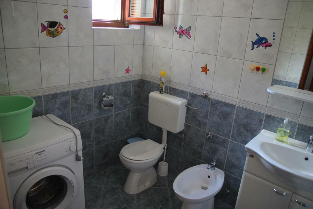 Apartments Irina Rovanjska Luaran gambar